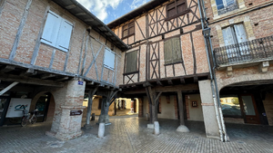 Location de Véhicules Utilitaires Caluire-et-Cuire